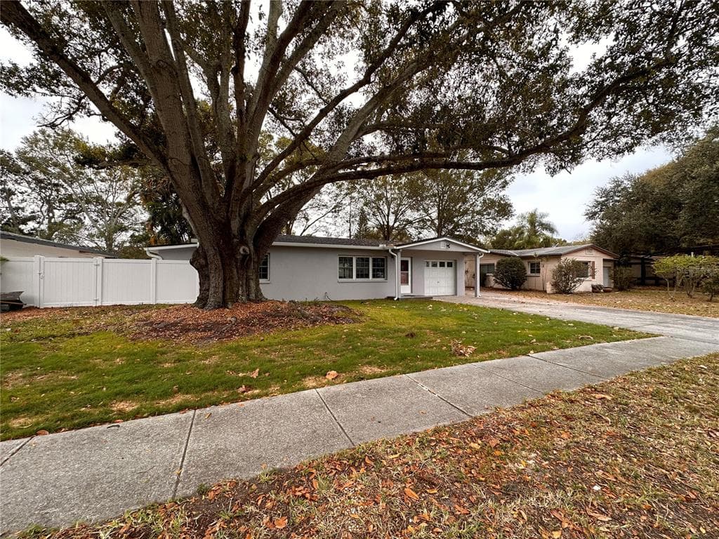 2453 NASH STREET CLEARWATER, FL 33765