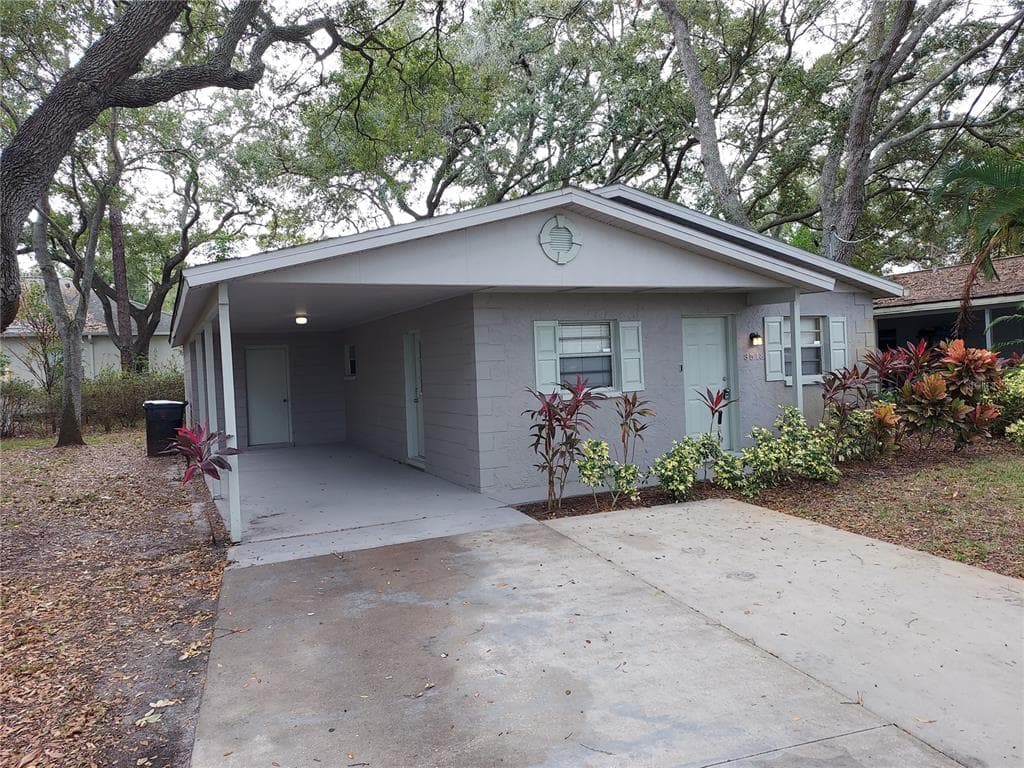 3518 W WYOMING AVENUE TAMPA, FL 33611