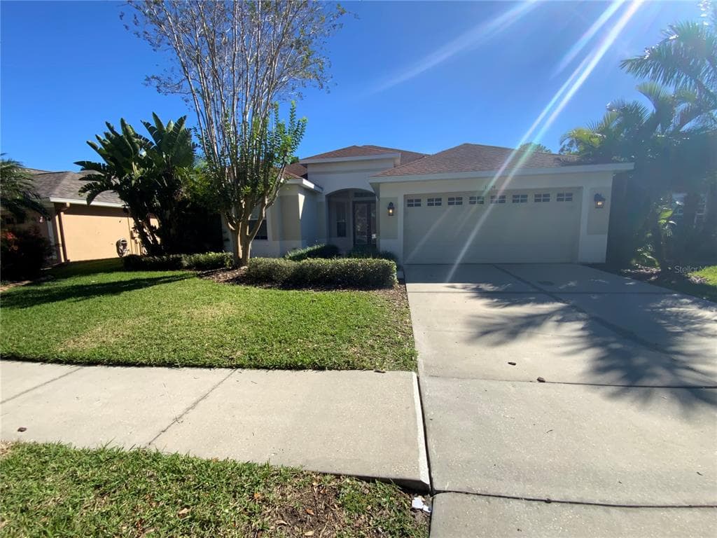 16529 BRIDGEWALK DRIVE LITHIA, FL 33547