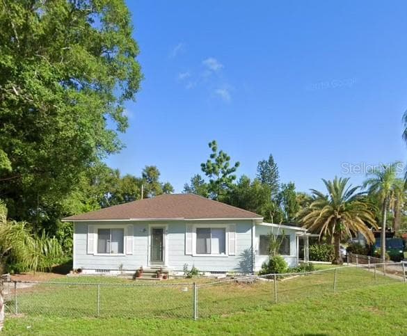 702 21ST AVENUE W BRADENTON, FL 34205