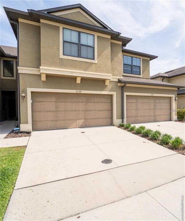 5128 BAY ISLE CIRCLE