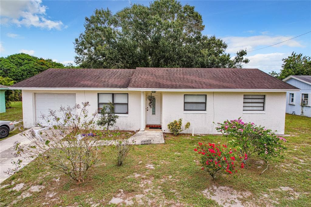 2608 BENNETT DRIVE FORT PIERCE, FL 34946