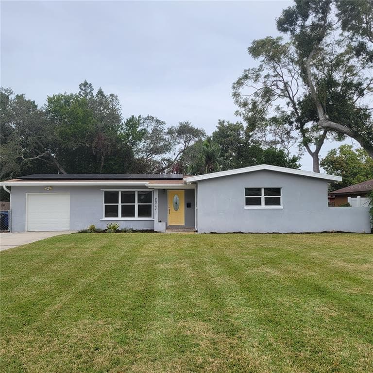 2017 ALMERIA WAY S ST PETERSBURG, FL 33712