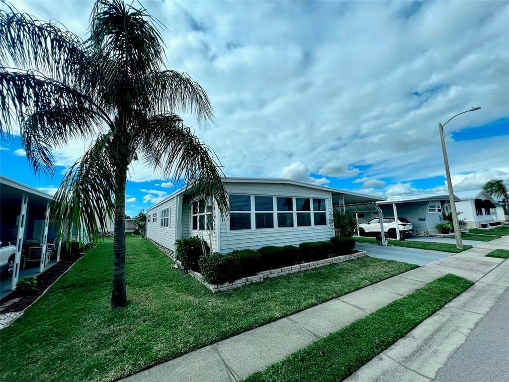 1100 BELCHER ROAD S UNIT 194 LARGO, FL 33771