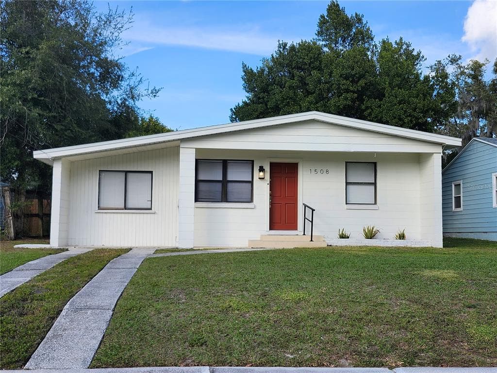 1508 E FERN ROAD LAKELAND, FL 33801