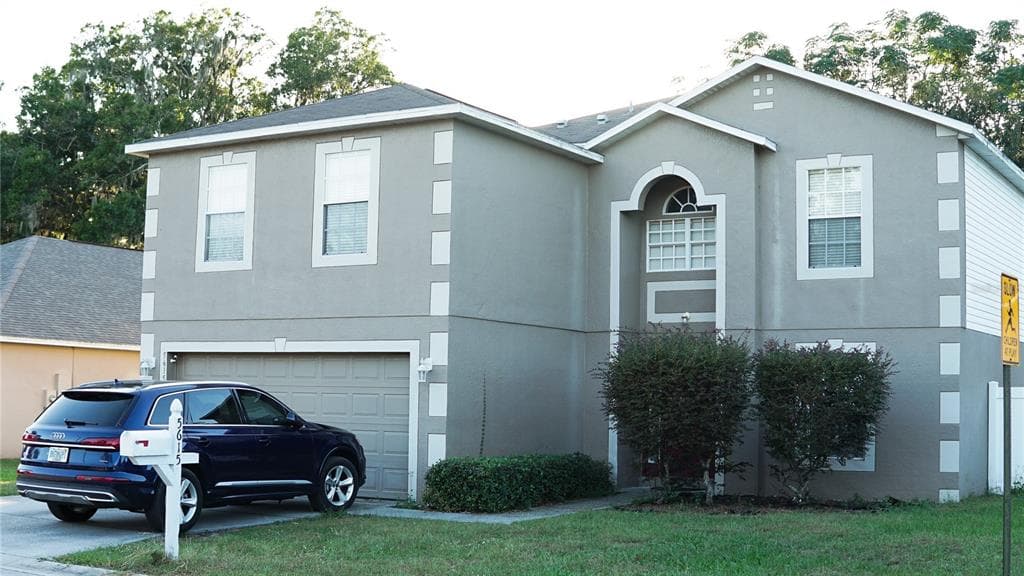 5615 OAKWOOD KNOLL DRIVE LAKELAND, FL 33811