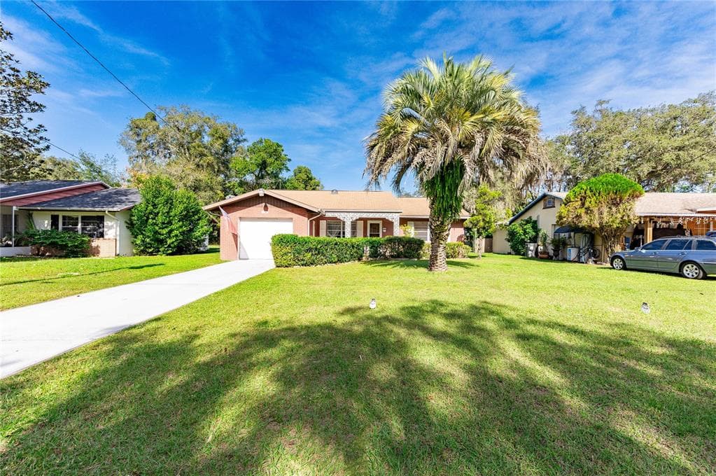 36407 IONNO COURT ZEPHYRHILLS, FL 33541