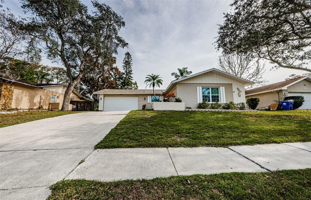 3517 DOVE HOLLOW COURT PALM HARBOR, FL 34683