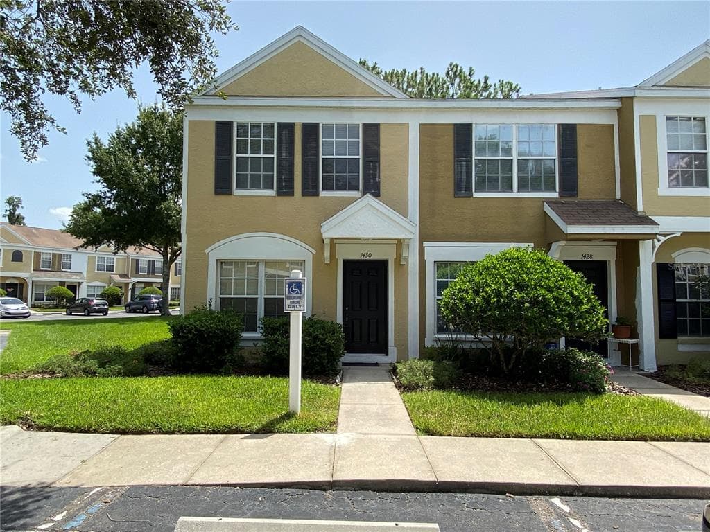 1430 COSTA MESA DRIVE WESLEY CHAPEL, FL 33543