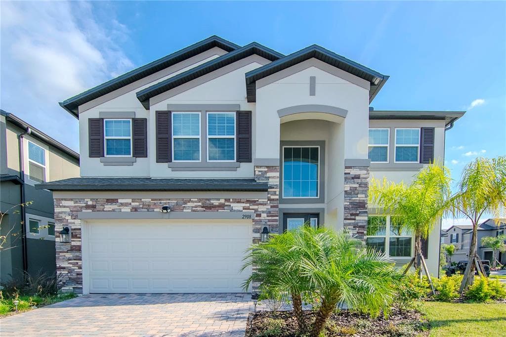 2908 ADAMS CROSS DRIVE ZEPHYRHILLS, FL 33540