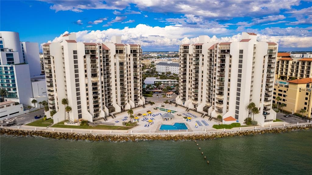 440 S GULFVIEW BOULEVARD UNIT 802 CLEARWATER, FL 33767
