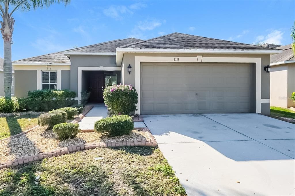8133 ALAMOSA WOOD AVENUE RUSKIN, FL 33573