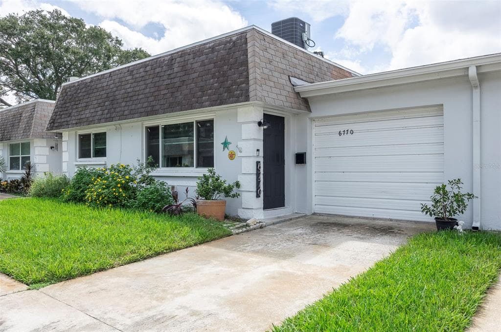 6770 MONACO N PINELLAS PARK, FL 33781