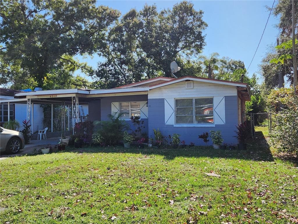 4318 W GREEN STREET TAMPA, FL 33607