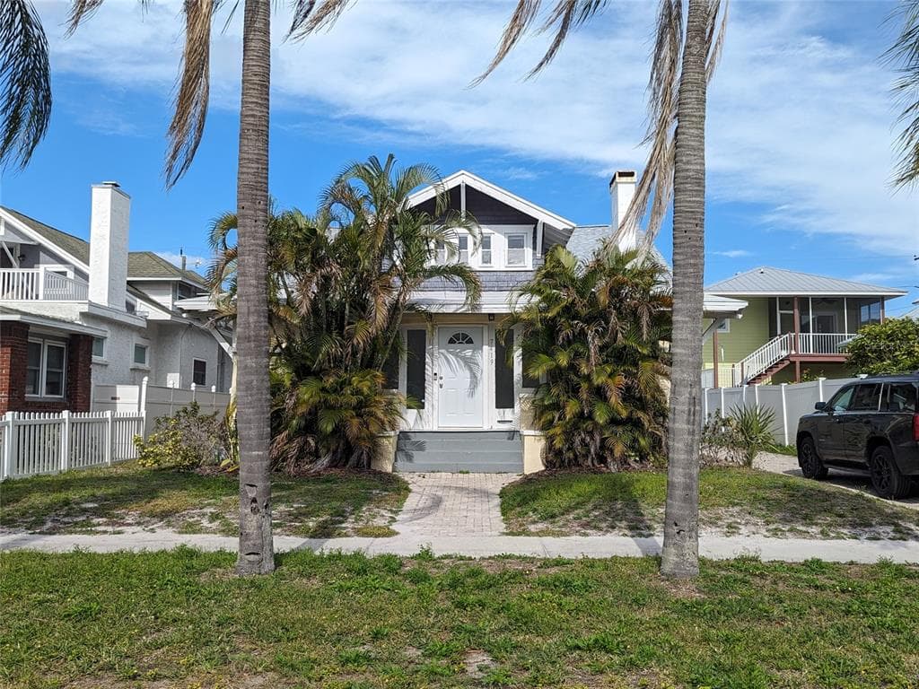 7419 1ST AVENUE N ST PETERSBURG, FL 33710