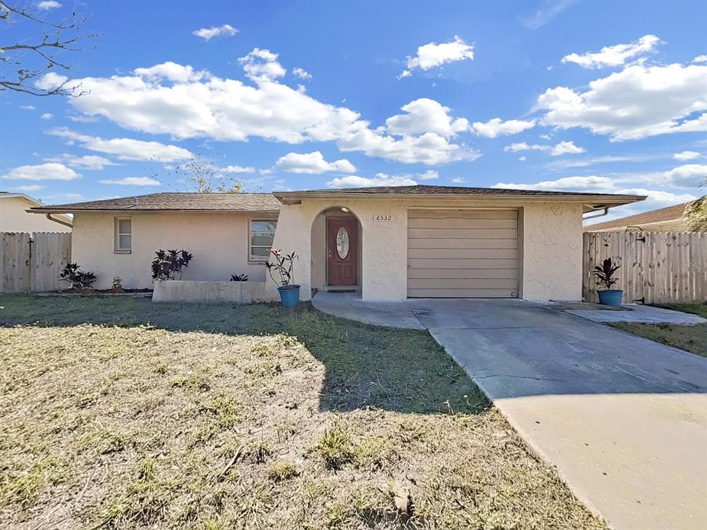 6532 LENOIR DRIVE PORT RICHEY, FL 34668