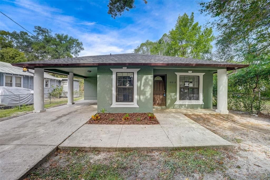 2616 E 26TH AVENUE TAMPA, FL 33605