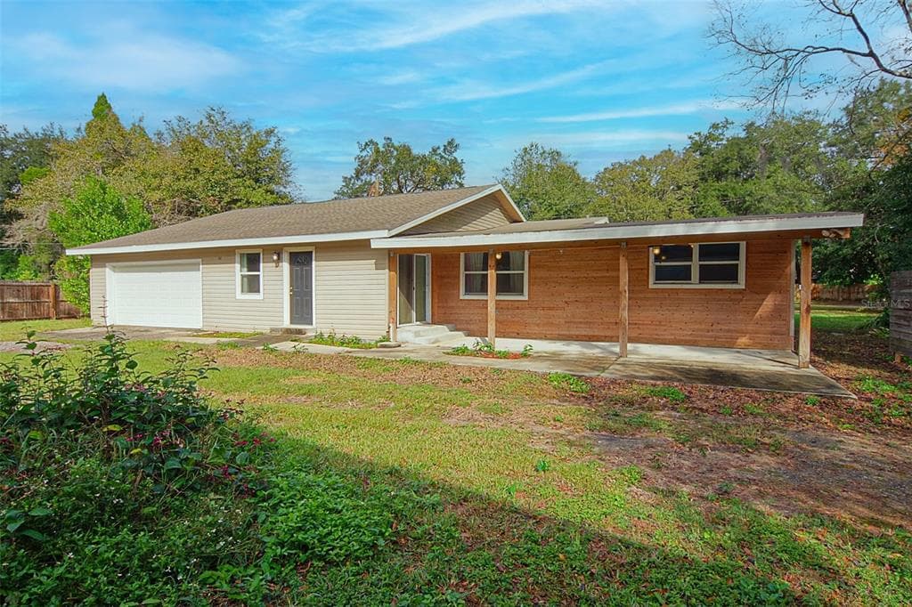 3319 POSSOM TROT ROAD VALRICO, FL 33596