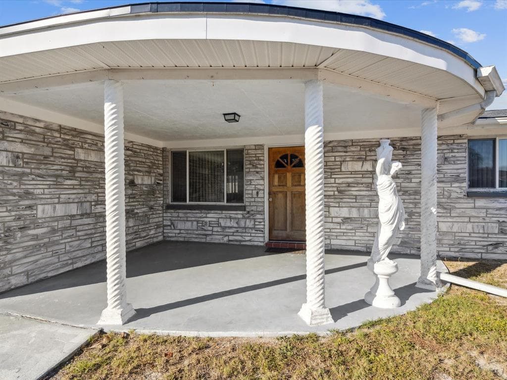 3403 SEFFNER DRIVE HOLIDAY, FL 34691