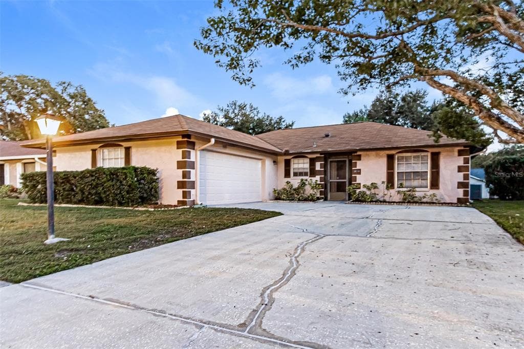28318 TANGLEWOOD DRIVE WESLEY CHAPEL, FL 33543