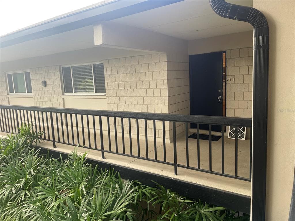 3232 S MACDILL AVENUE UNIT 211 TAMPA, FL 33629