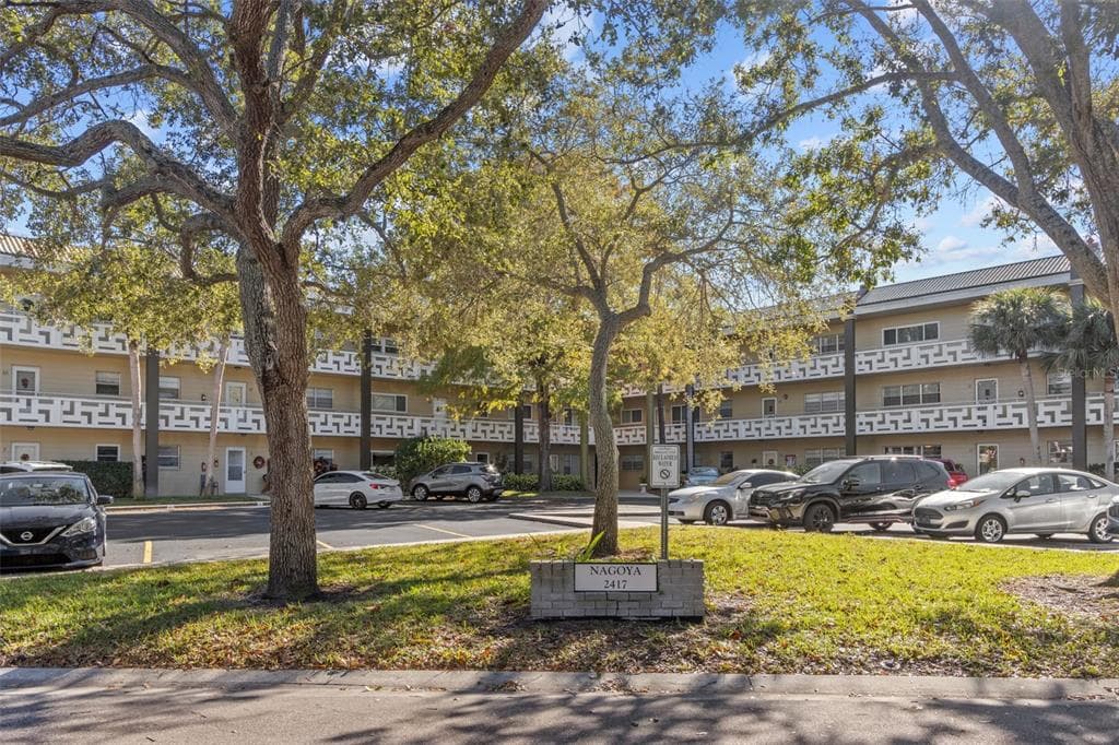 2417 PERSIAN DRIVE UNIT 55 CLEARWATER, FL 33763