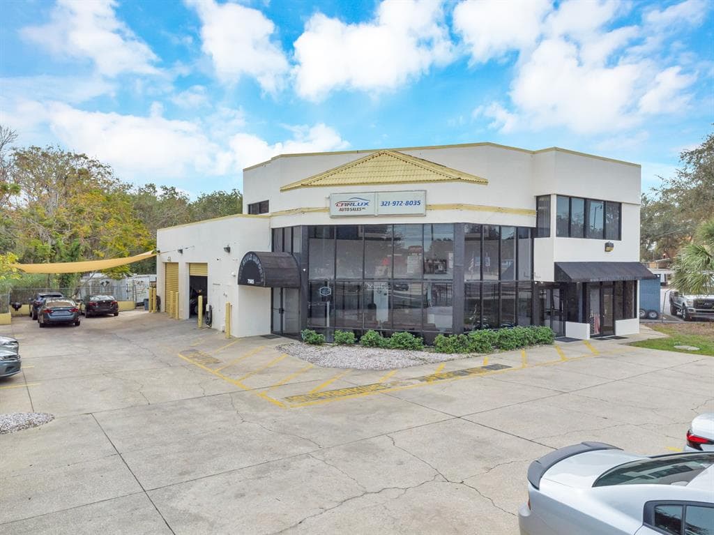 7985 S US HIGHWAY 17/92 FERN PARK, FL 32730
