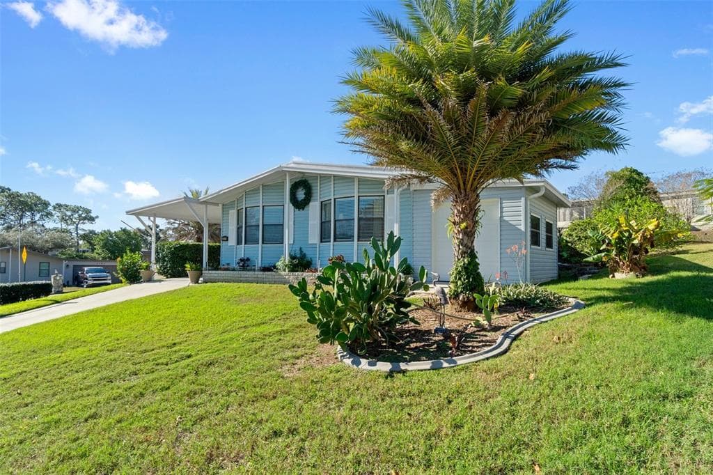 7379 DEL RIO AVENUE BROOKSVILLE, FL 34613