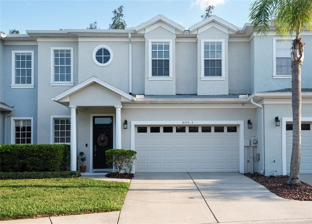 8320 MANOR CLUB CIRCLE UNIT 2 TAMPA, FL 33647