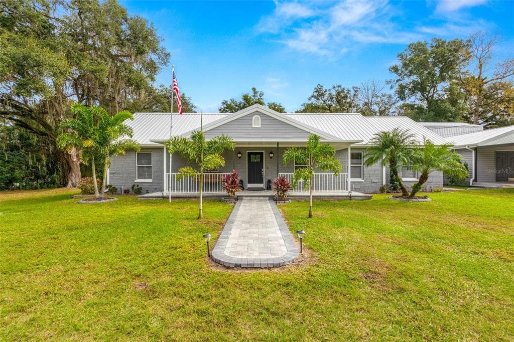 6231 BLACK DAIRY ROAD SEFFNER, FL 33584