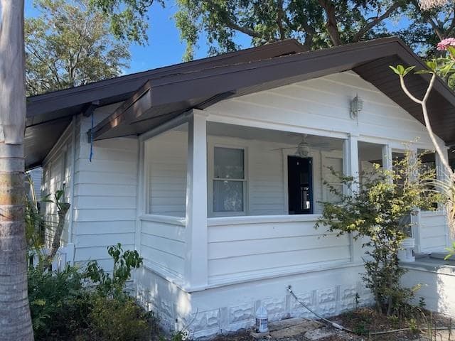 833 11TH AVENUE N ST PETERSBURG, FL 33701