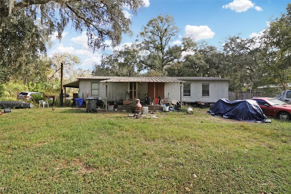 19217 LIVENGOOD ROAD LUTZ, FL 33559