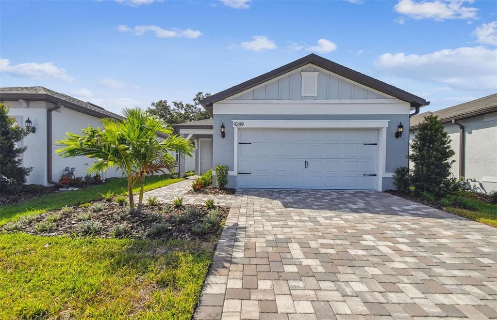 9289 BALLASTER POINTE LOOP PARRISH, FL 34219