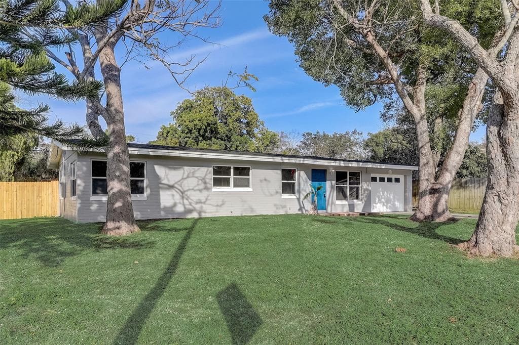 1423 BELL TERRACE TITUSVILLE, FL 32780