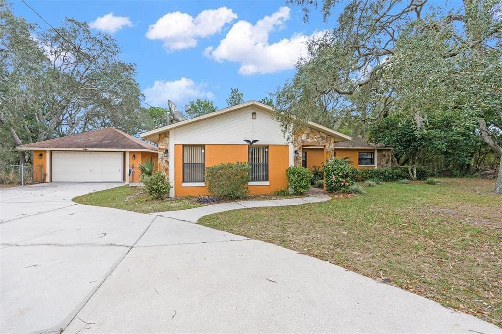 12242 CHASTAIN STREET SPRING HILL, FL 34609
