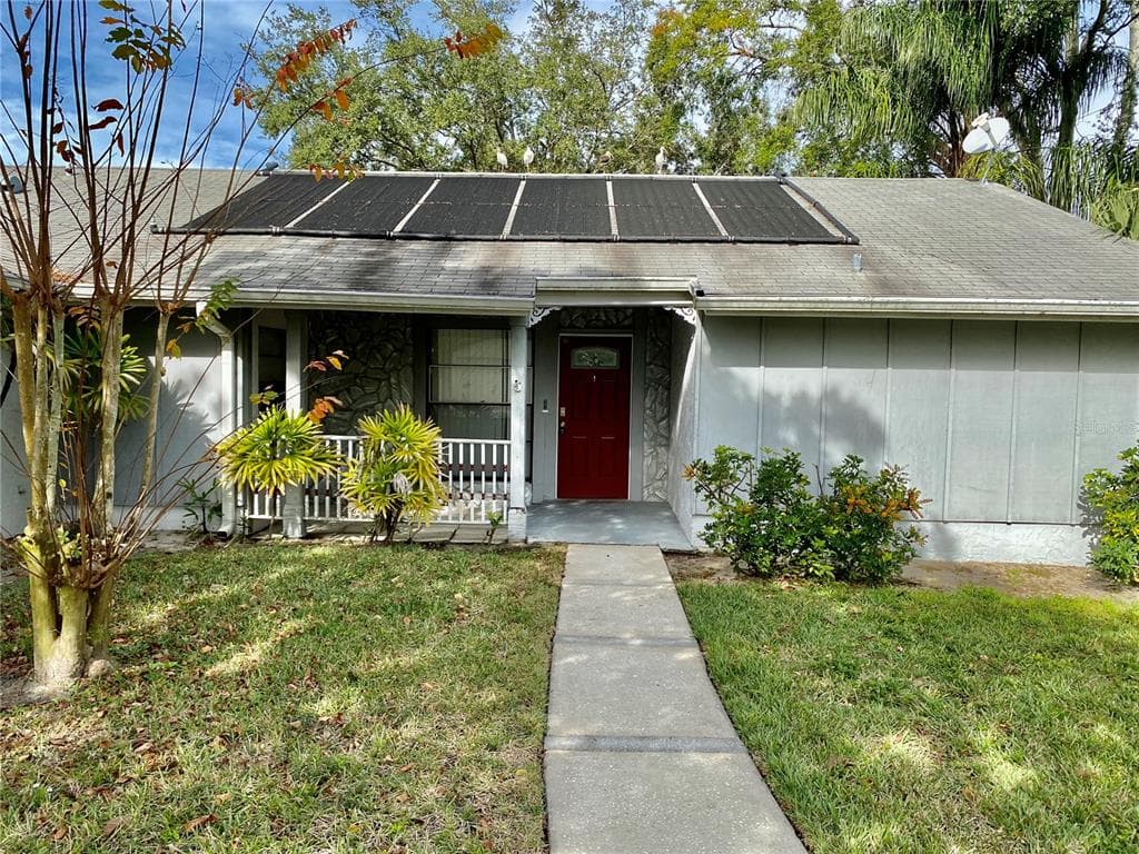 4701 RANCHWAY COURT TAMPA, FL 33624