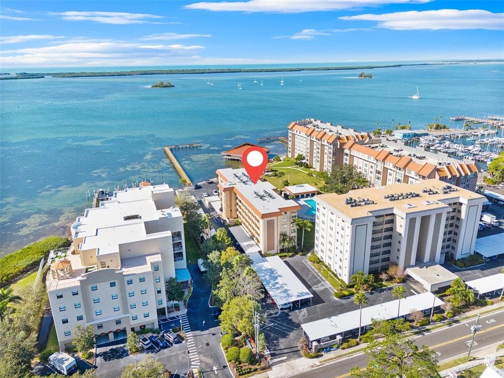 620 EDGEWATER DRIVE UNIT 205 DUNEDIN, FL 34698