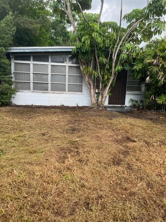 1627 48TH AVENUE N ST PETERSBURG, FL 33714