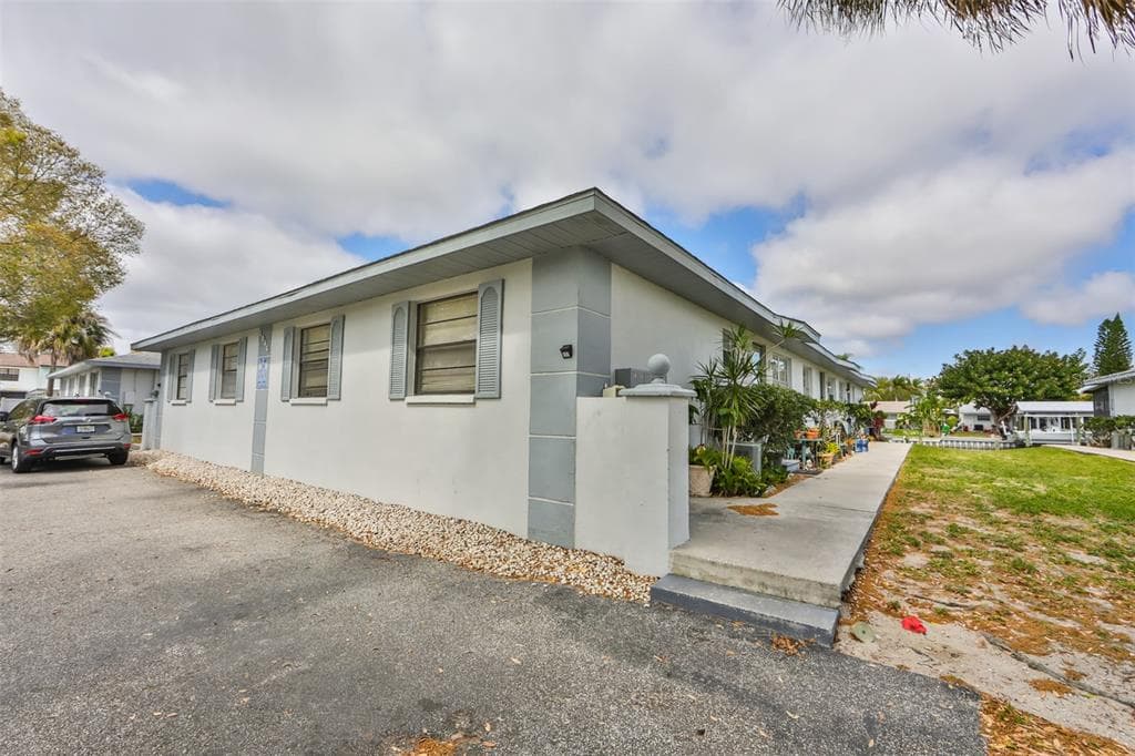1045 APOLLO BEACH BOULEVARD UNIT B