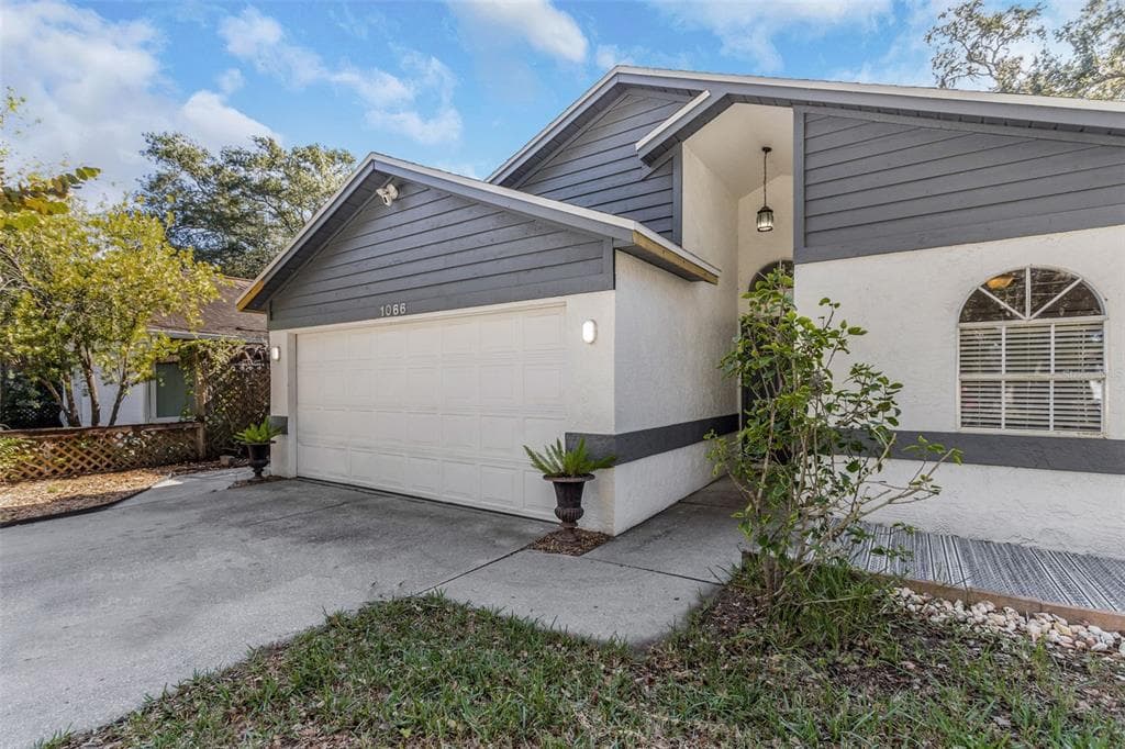 1066 WITHLACOOCHEE STREET SAFETY HARBOR, FL 34695