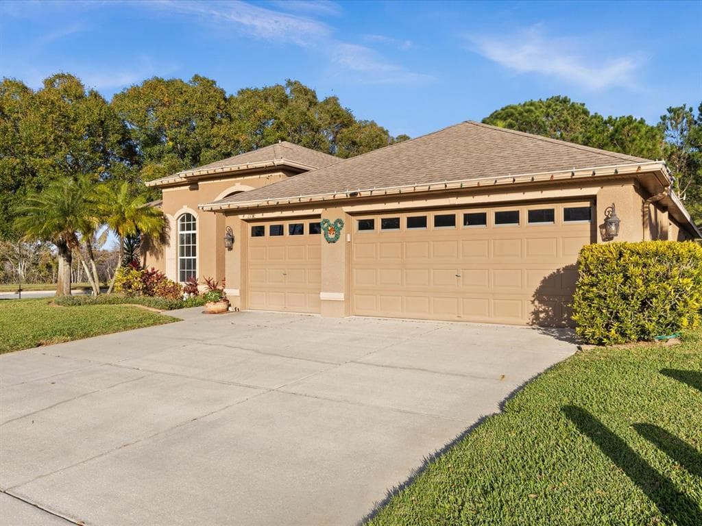 2712 RAVENDALE LANE HOLIDAY, FL 34691