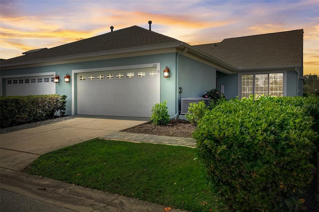 308 LATITUDE PLACE APOLLO BEACH, FL 33572
