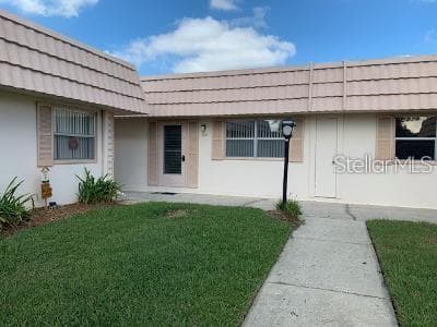 1811 BEDFORD LANE UNIT 164 SUN CITY CENTER, FL 33573
