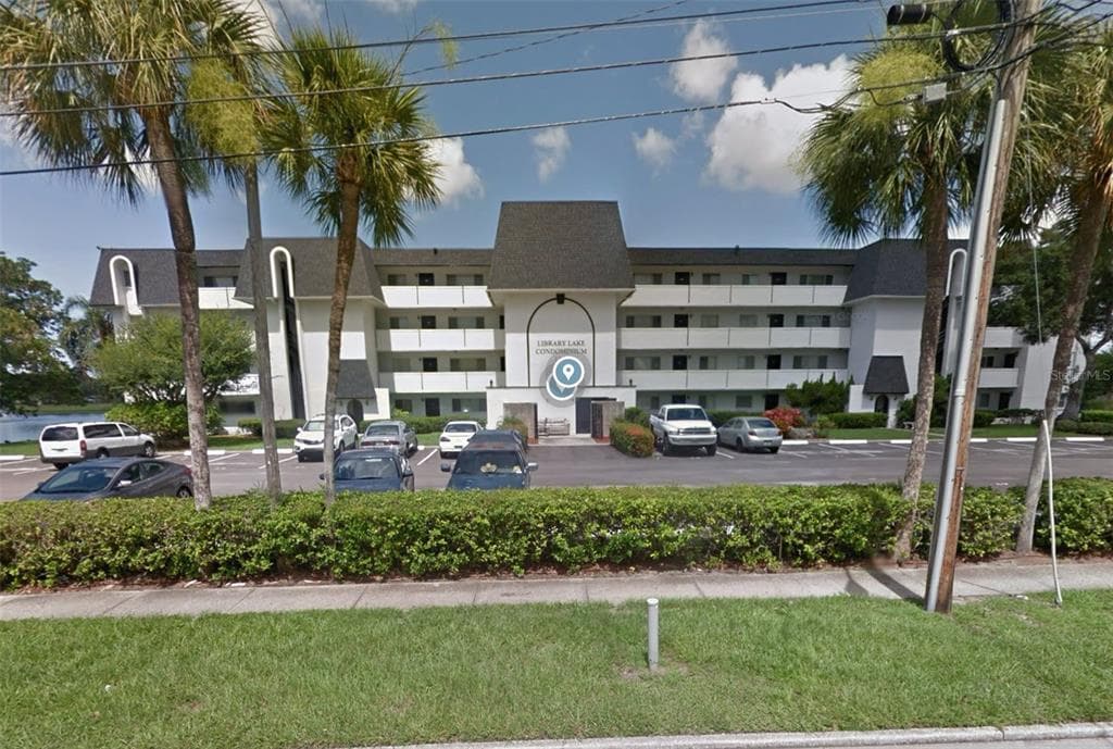 1200 37TH STREET N UNIT 103 ST PETERSBURG, FL 33713