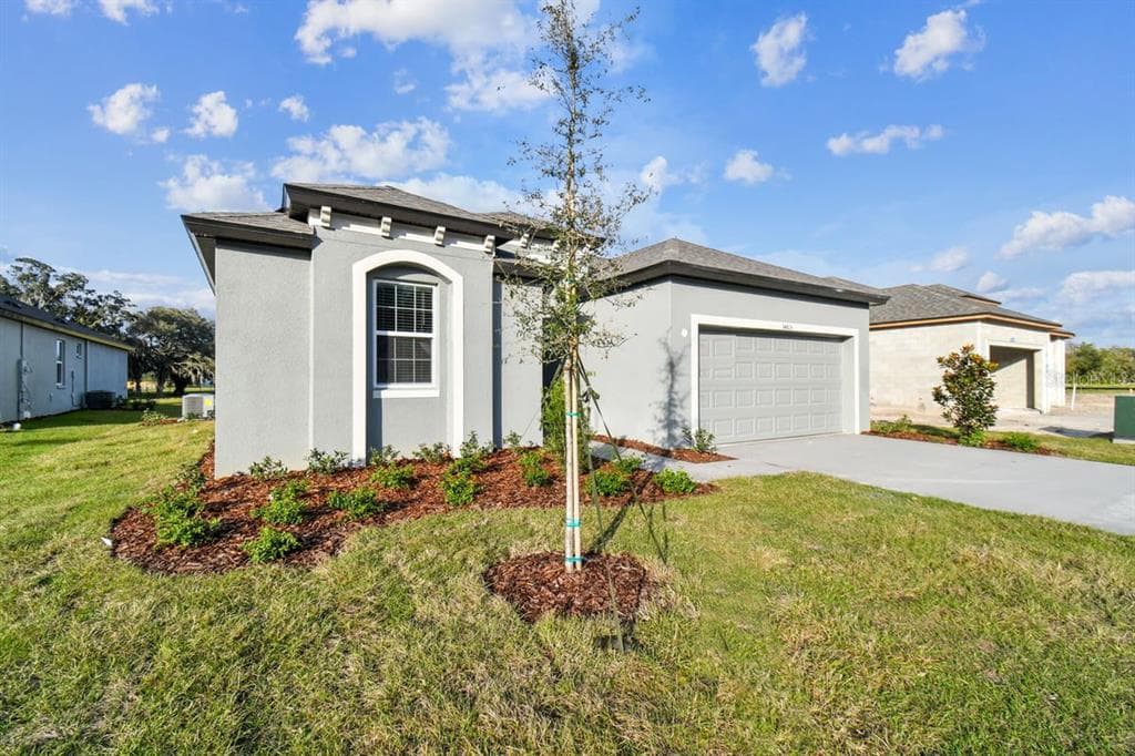 34815 MULRION DRIVE ZEPHYRHILLS, FL 33541