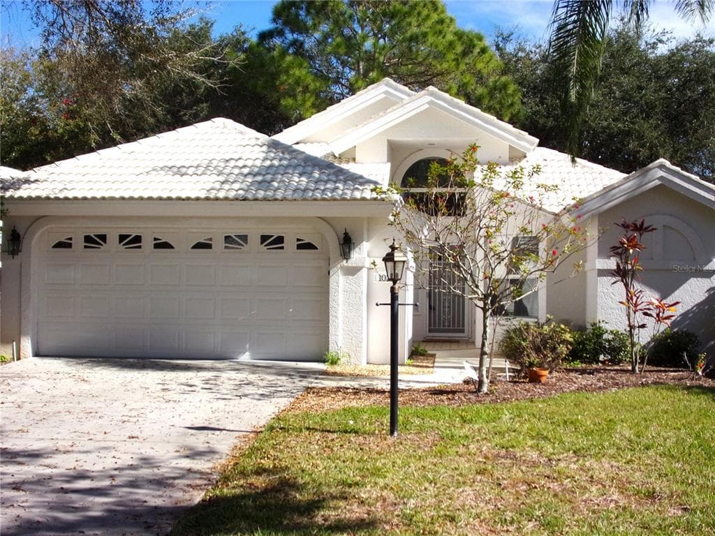 1024 HARBOR TOWN DRIVE