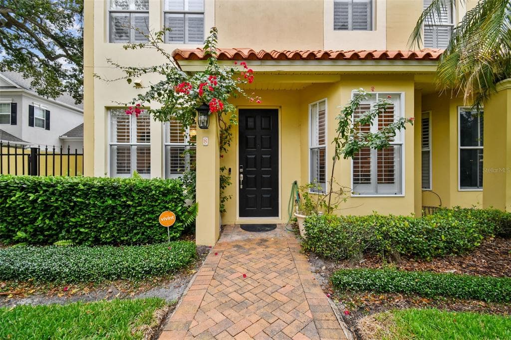 2807 W PRICE AVENUE UNIT 8