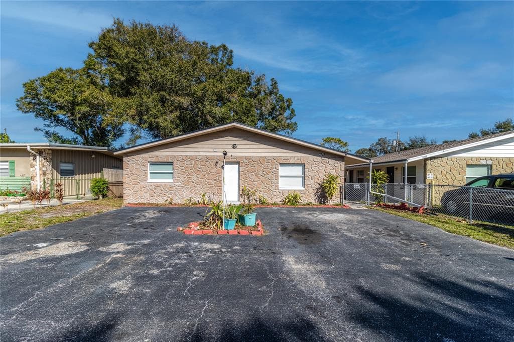 3719 136TH AVENUE UNIT A LARGO, FL 33771