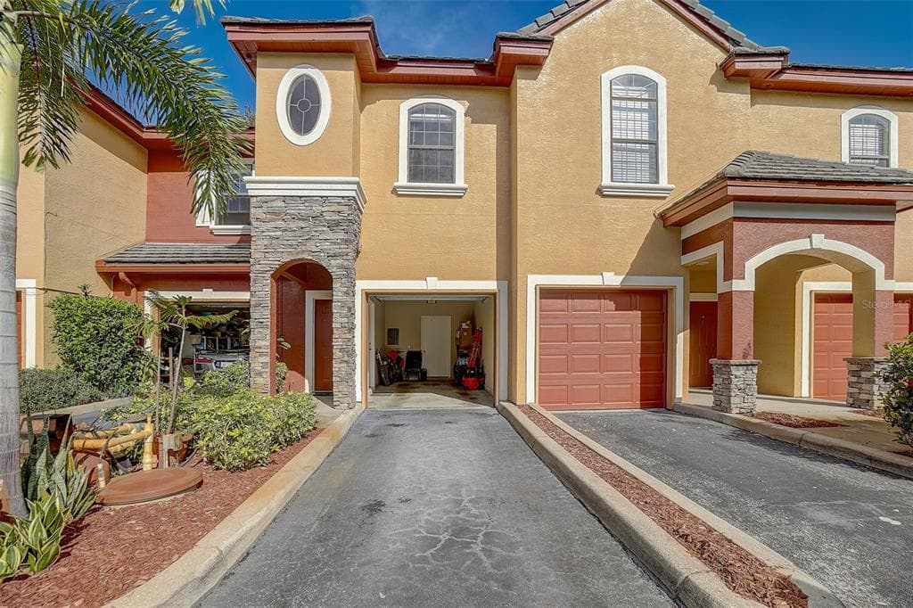 2295 TUSCANY TRACE UNIT 3 PALM HARBOR, FL 34683
