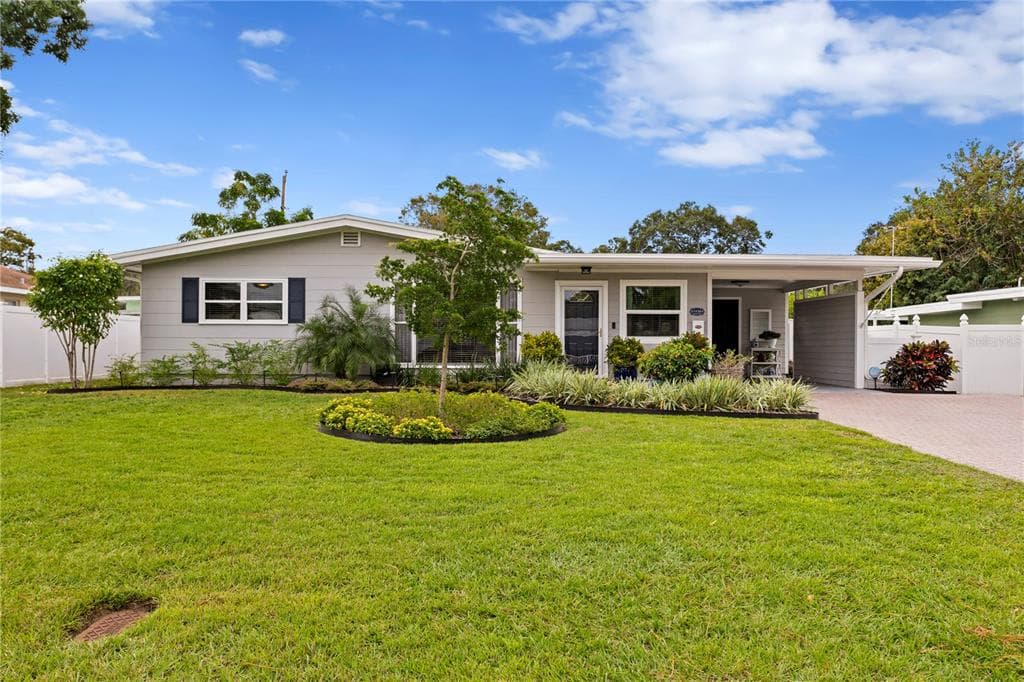 5114 33RD TERRACE N ST PETERSBURG, FL 33710